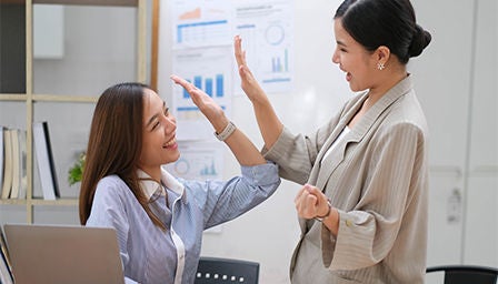 Cộng đồng gắn kết