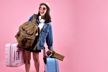 11 cách xếp đồ vào vali & balo du lịch siêu gọn gàng