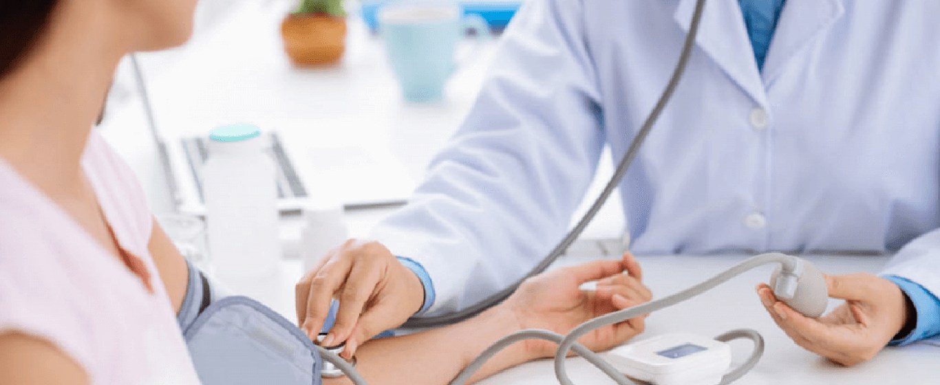 Các loại bảo hiểm chi trả quyền lợi khi khám chữa bệnh