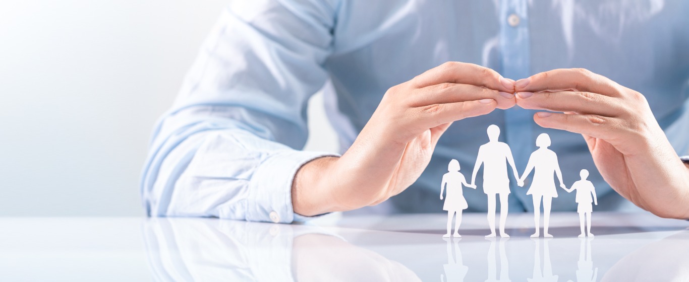 So sánh bảo hiểm y tế và bảo hiểm sức khỏe: Nên chọn loại nào?