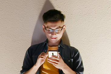 Con bạn có đang trở nên xa cách với gia đình?