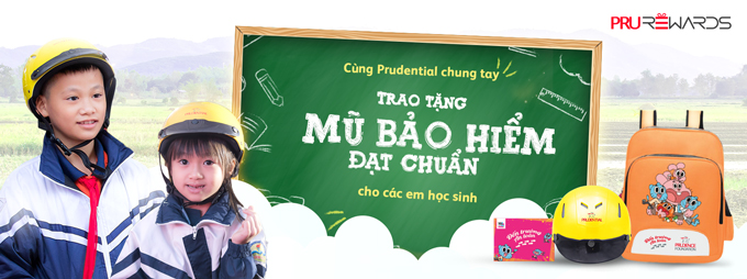 Cùng Prudential trao tặng nón bảo hiểm đạt chuẩn cho học sinh 