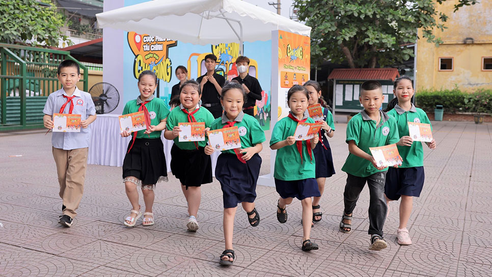 Hoạt động thử thách với chủ đề quản lý tài chính