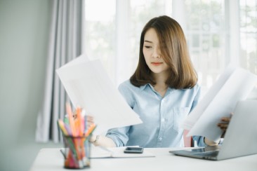 Nghề nghiệp ảnh hưởng đến hợp đồng bảo hiểm như thế nào?