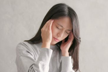 Dấu hiệu ung thư: 10 Biểu hiện thường gặp giai đoạn đầu