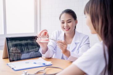 Cạo vôi răng có được bảo hiểm y tế không? Mức hưởng thế nào?