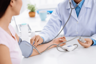 Các loại bảo hiểm chi trả quyền lợi khi khám chữa bệnh