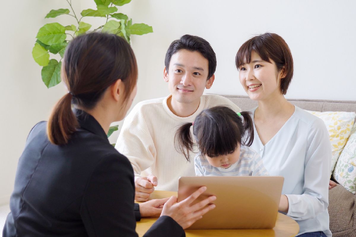 giai-dap-moi-nguoi-mua-2-bao-hiem-suc-khoe-co-duoc-khong-1200x800-2