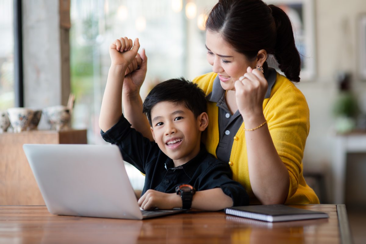 Chi phí nuôi con nhỏ: Chuẩn bị trước để tránh “khủng hoảng”