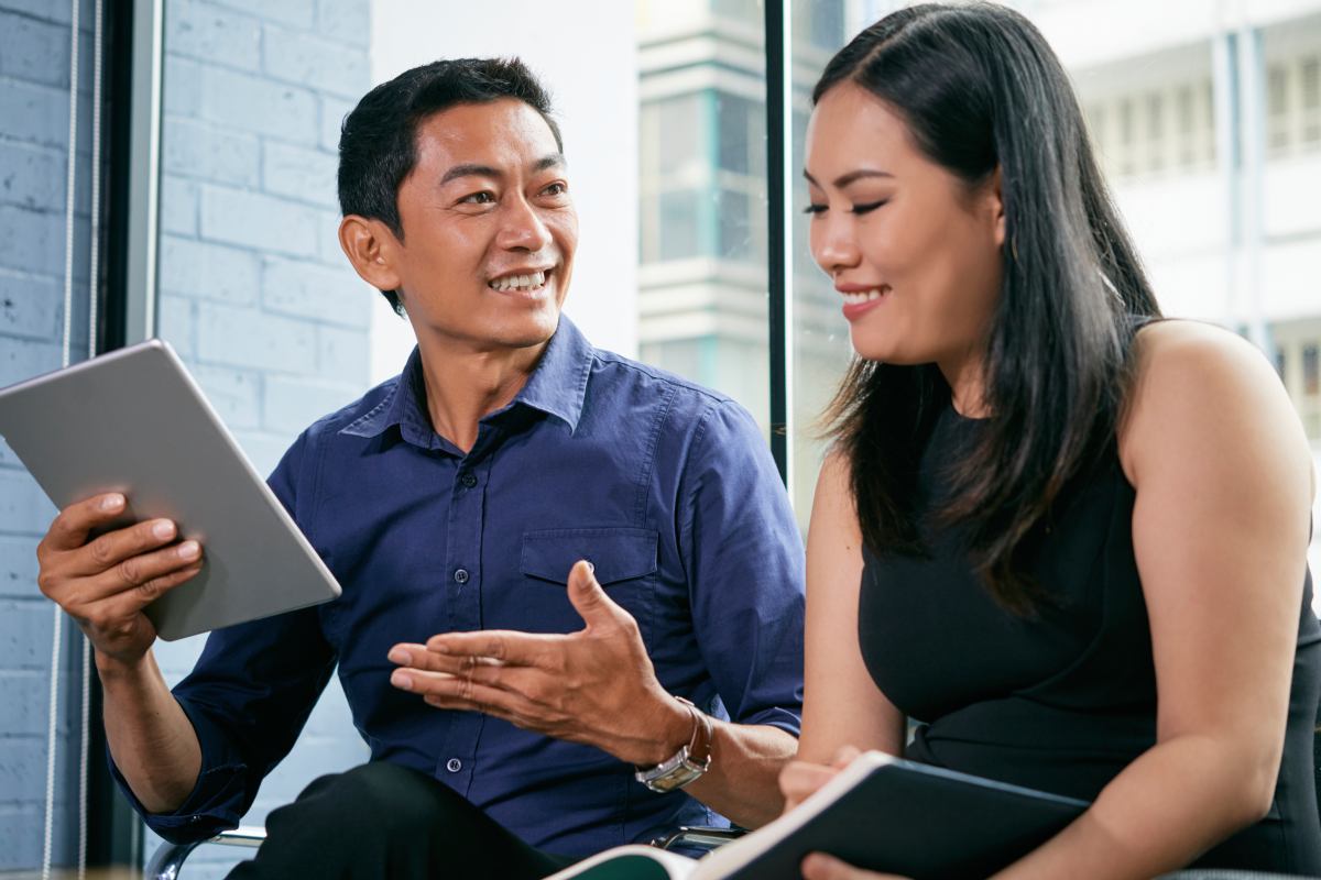 Gen X: Thế hệ âm thầm gồng gánh – và đến lúc cần được tự chăm mình