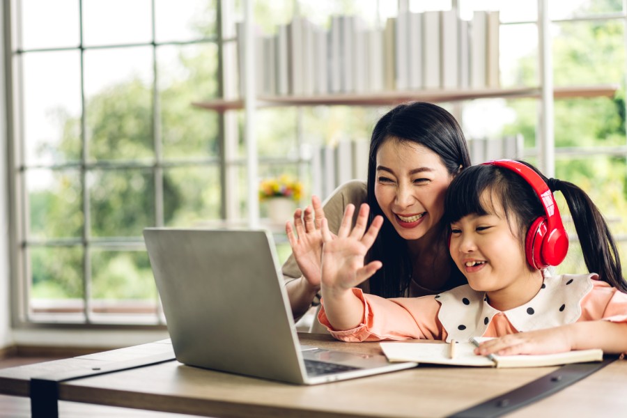 giup-con-day-lui-suc-i-mua-he-chao-don-nam-hoc-moi-1200x800-3