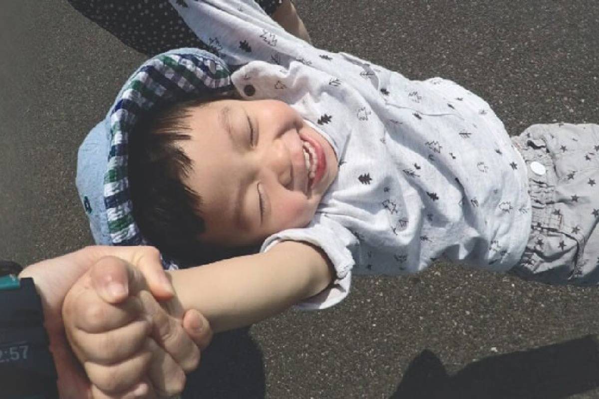 lam-sao-de-tre-tro-nen-tu-lap-1200x800-6