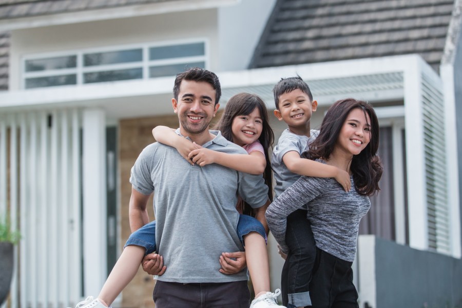 hay-yeu-thuong-can-bang-vi-tat-ca-deu-la-con-cua-cha-me-1200x800-1