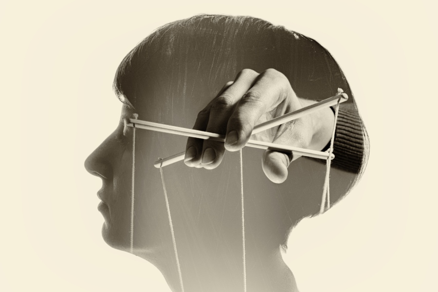 nhung-dau-hieu-ban-dang-bi-thao-tung-tam-ly-noi-cong-so-1200x800-1