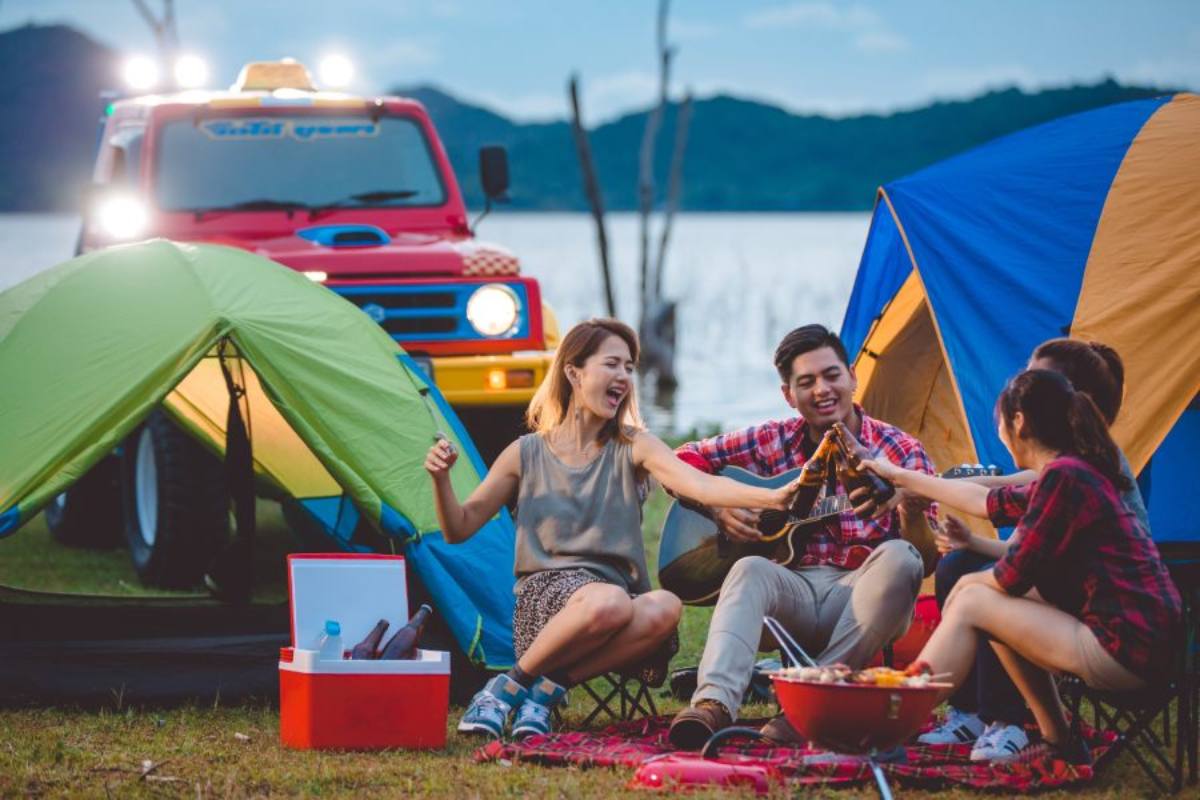 staycation-trao-luu-chua-lanh-ngay-tai-noi-ta-song-1200x800-3