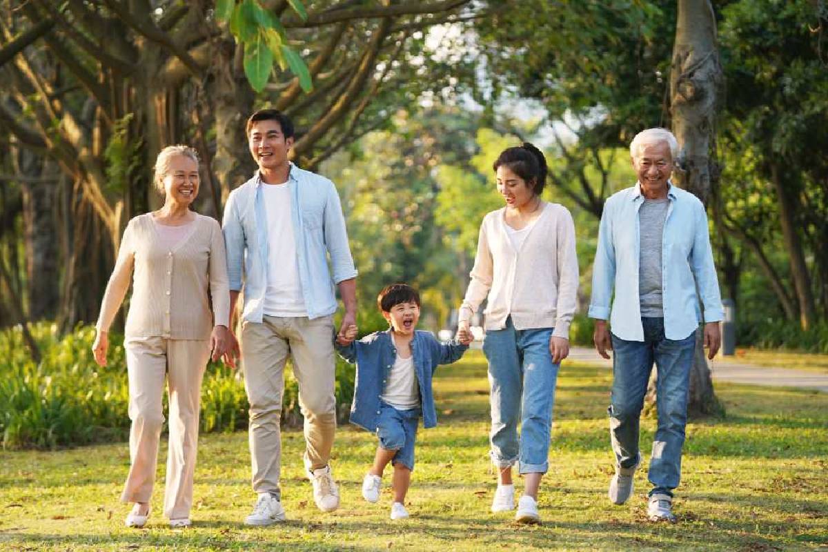 bao-hiem-benh-hiem-ngheo-la-gi-co-nen-mua-khong-va-luu-y-gi-1200x800-4