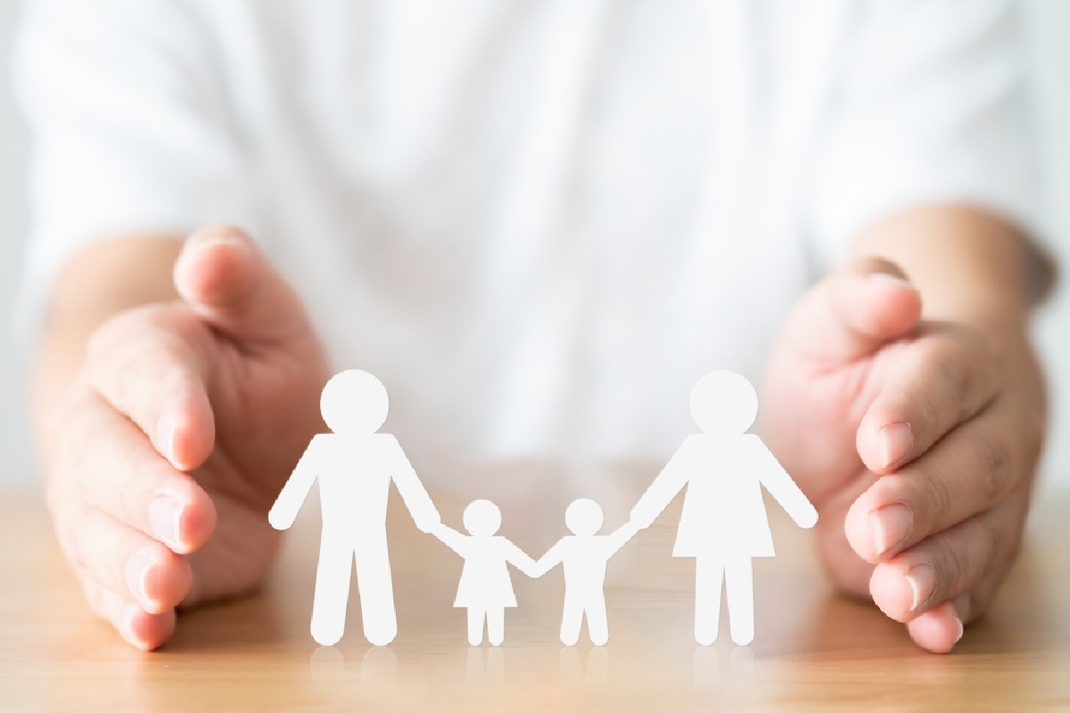 dau-tu-bao-hiem-4-dieu-ban-nen-biet-de-co-lua-chon-hop-ly-1200x800-1