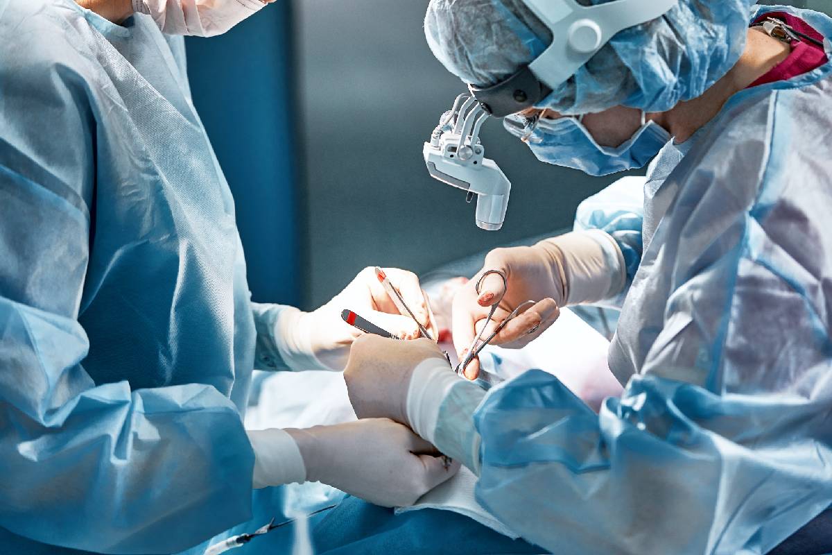 mo-duc-thuy-tinh-the-co-duoc-bao-hiem-khong-cap-nhat-moi-nhat-1200x800-1