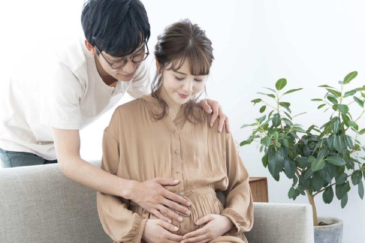 mua-goi-bao-hiem-thai-san-khi-da-co-thai-me-can-luu-y-gi-1200x800-2