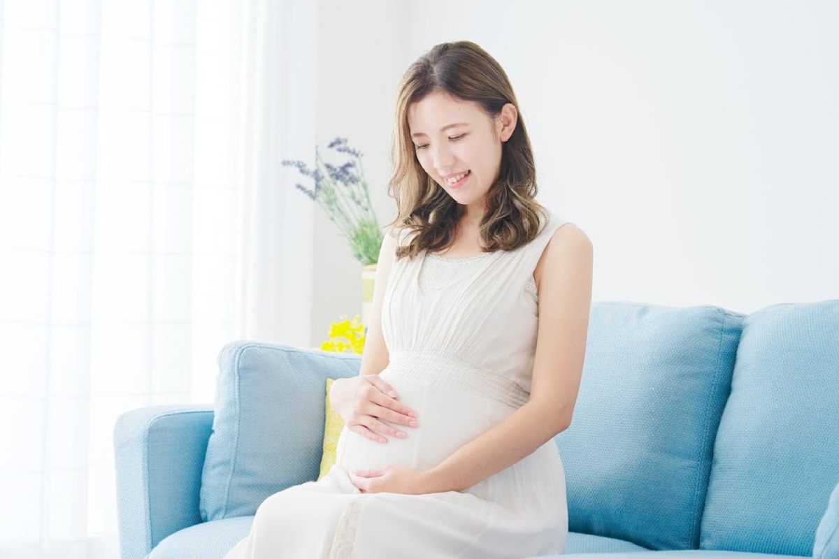 mua-goi-bao-hiem-thai-san-khi-da-co-thai-me-can-luu-y-gi-1200x800-3