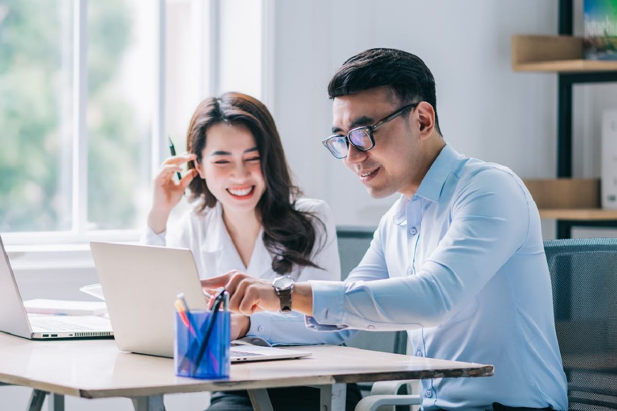 nen-tham-gia-bao-hiem-nhan-tho-truyen-thong-hay-lien-ket-dau-tu-1200x800-2