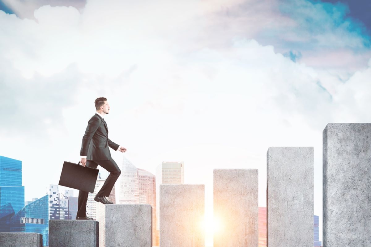 dau-tu-gi-trong-boi-canh-thi-truong-do-lua-1200-800-4