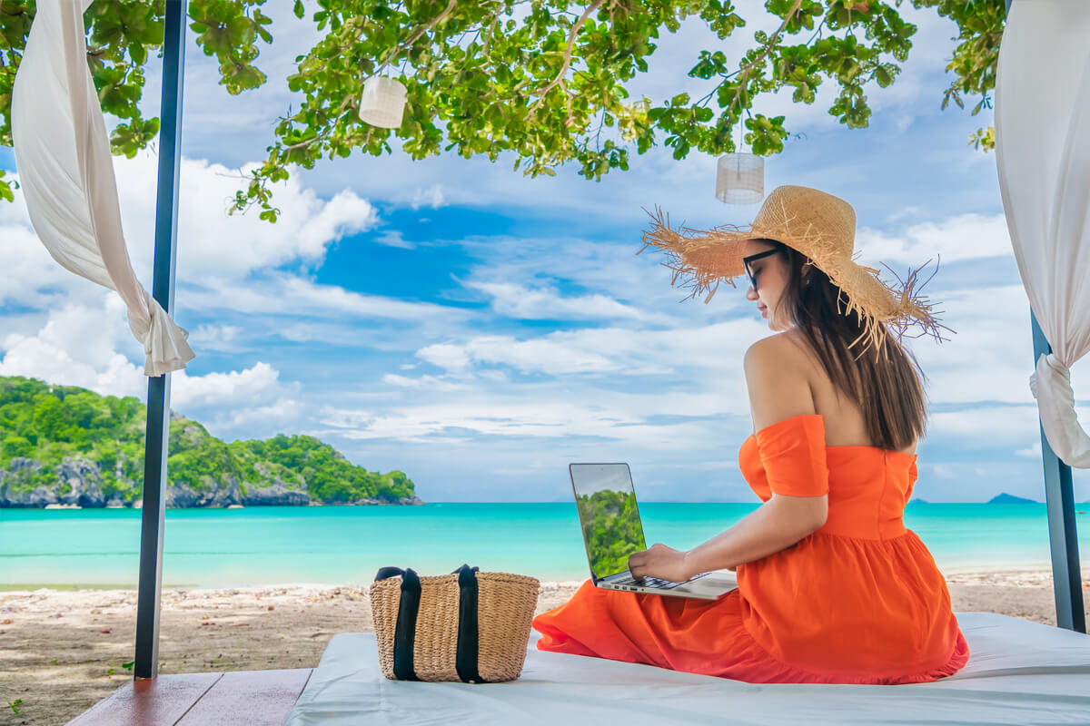 10-bai-hoc-ma-viec-dau-tu-chung-khoan-da-mang-lai-cho-chung-ta-1200x800-1