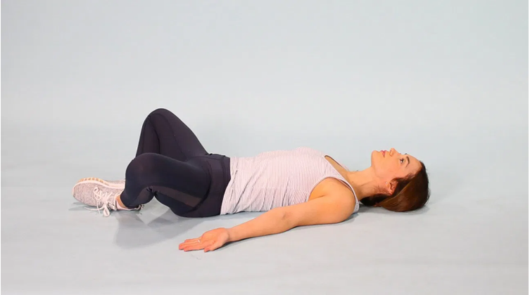 bai-viet-8-dong-tac-gian-co-goip-ban-cai-thien-giac-ngu-09