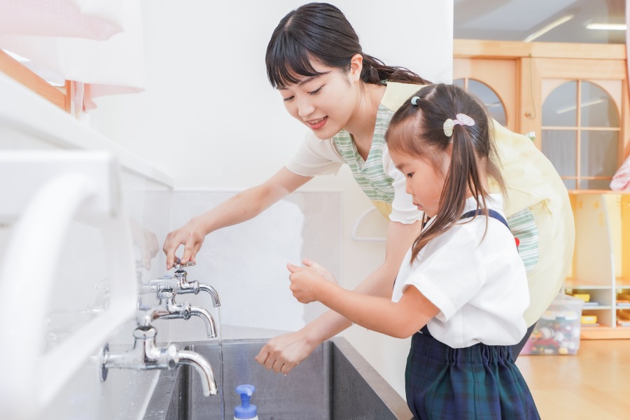 chu-dong-phong-benh-duong-ho-hap-cho-tre-1200x800-2