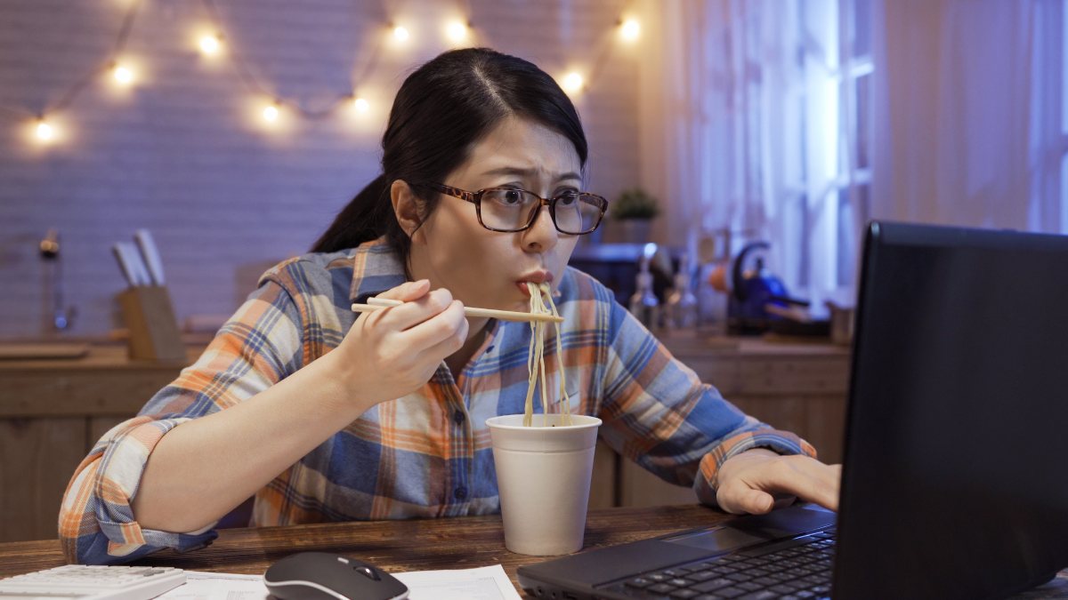 bai-viet-nhung-thoi-quen-tuong-chung-vo-hai-nhung-tan-pha-gan-nhanh-chong-01