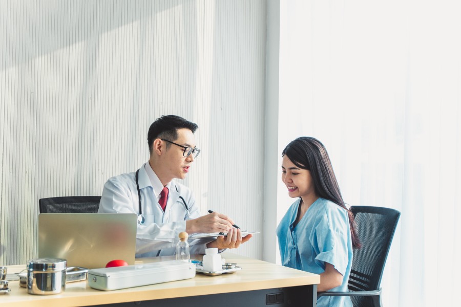 noi-lo-cua-phu-nu-tre-suy-buong-trung-som-1200x800-3