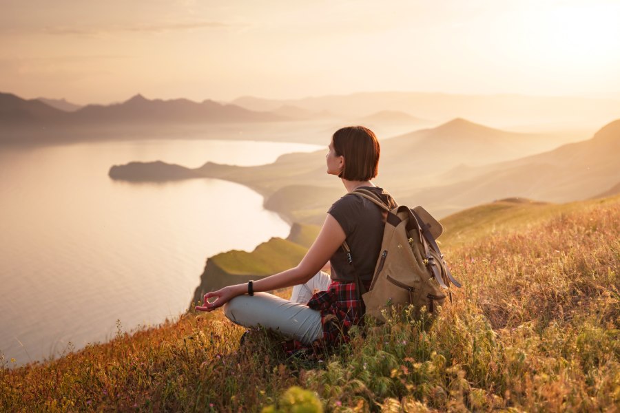 trekking-hiking-xu-huong-ren-luyen-suc-khoe-moi-cua-gioi-tre-1200x800-3