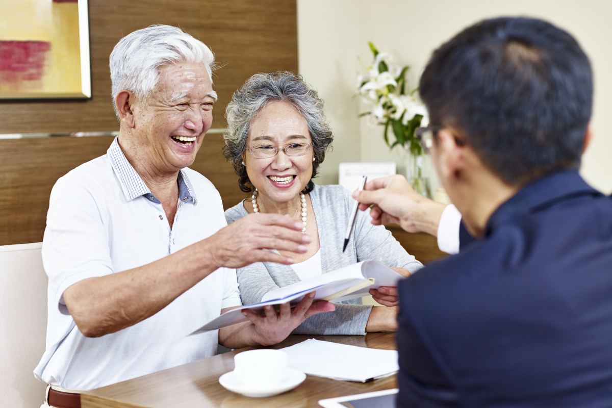 tim-hieu-muc-dong-bao-hiem-huu-tri-tu-nguyen-moi-nhat-hien-nay-1200x800-1